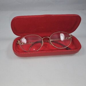 Ladies Vintage Glasses w/red case